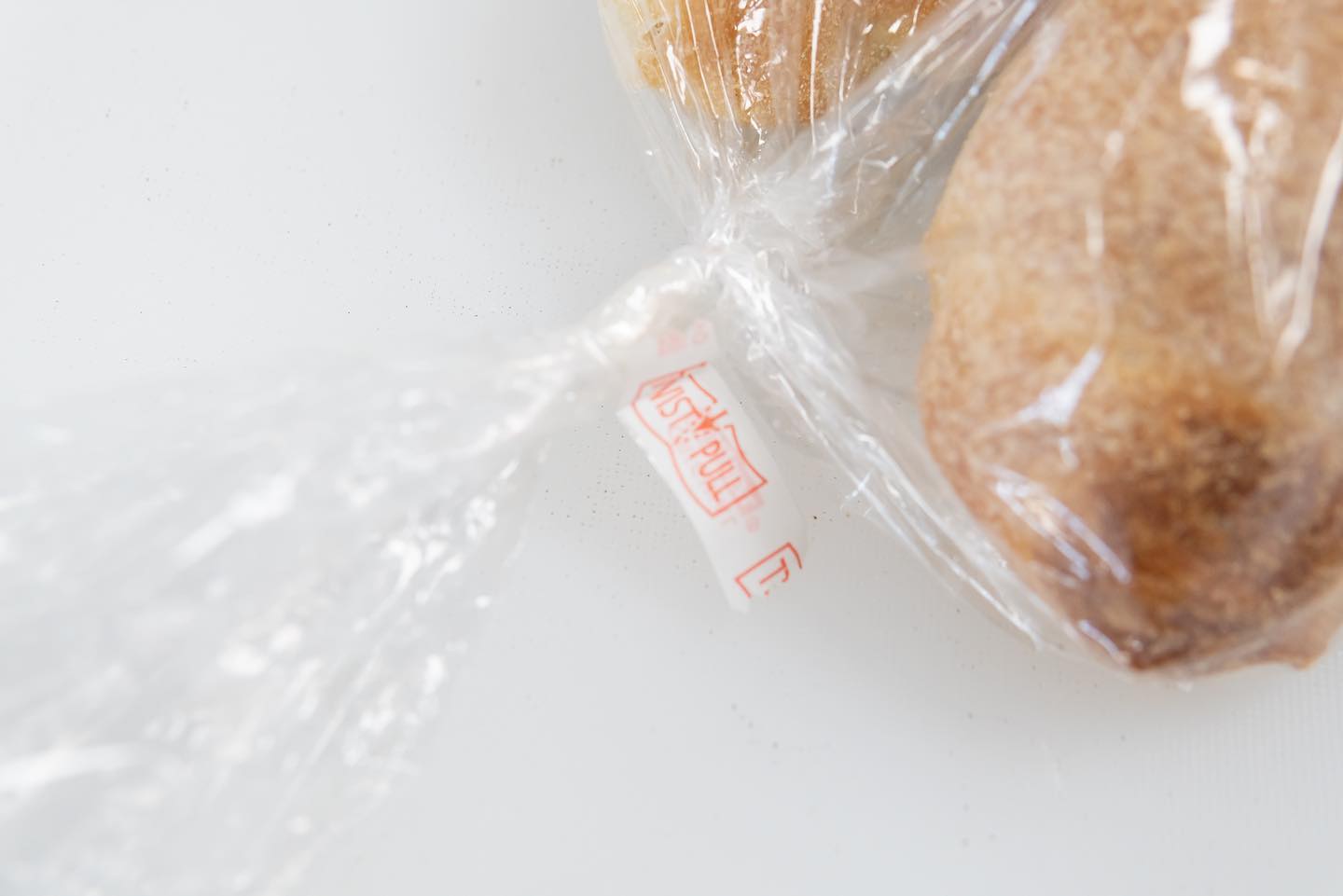 2114/17002 - Innoseal Starter Kit - 1 Professional Sealer and 1 Single Pack (28 sets) Bag Sealer innoseal